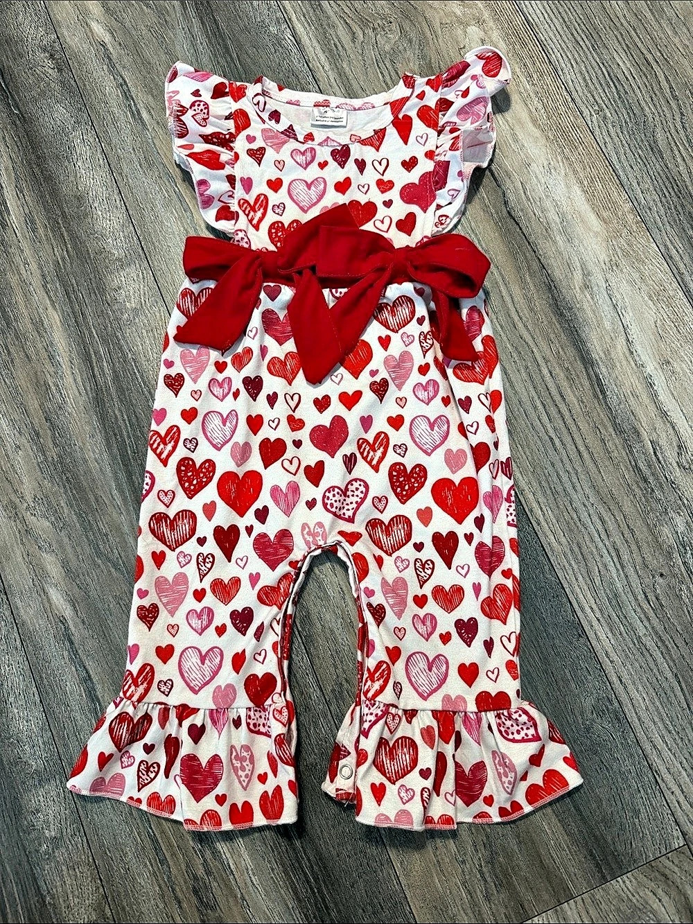 Heart Print Ruffle Romper Baby 12M Like New